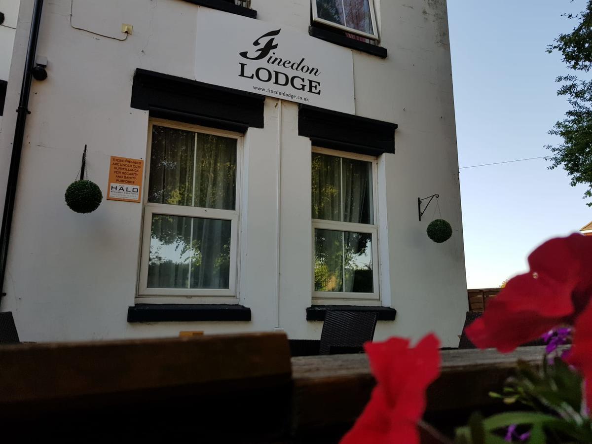 Finedon Lodge Wellingborough Eksteriør billede